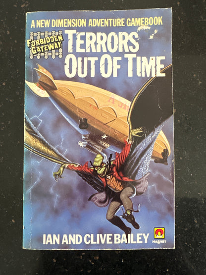 Terrors Out of Time - A Magnet Book (Fiction Anthology)