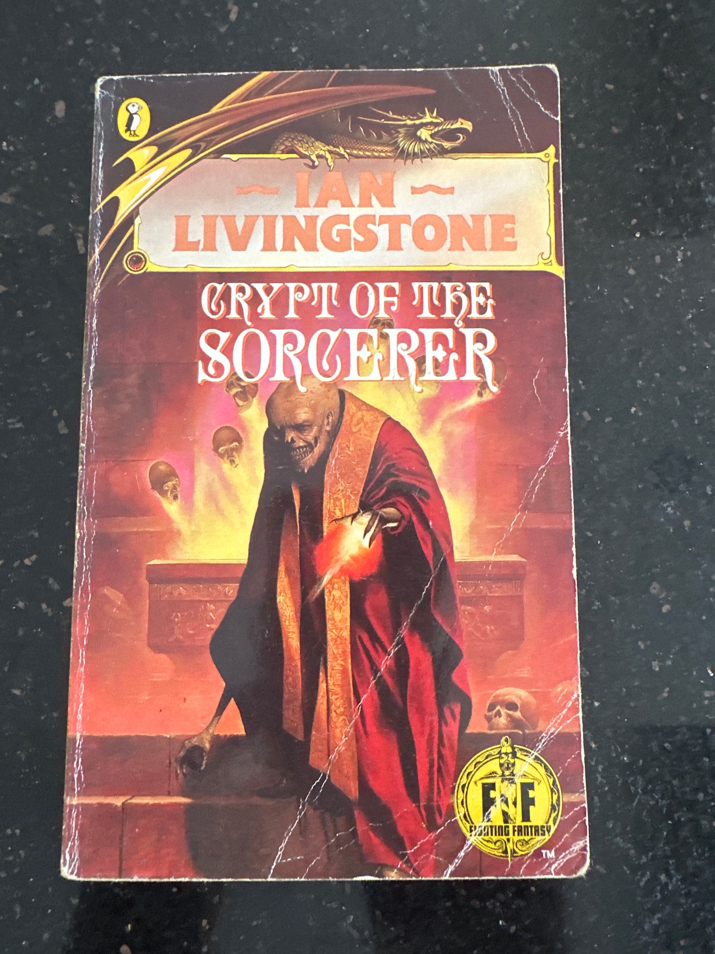 Fighting Fantasy 26 - Crypt of the Sorcerer (Gamebook)