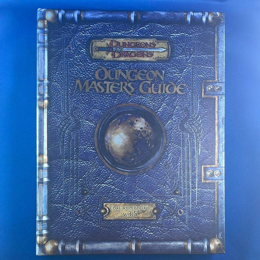 DUNGEONS & DRAGONS - DUNGEON MASTERS GUIDE - PREMIUM EDITION - 02440000 - RPG RELIQUARY